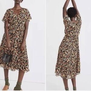 Madewell Dolman Sleeve Ruffle Hem Midi Dress in Flower Garden